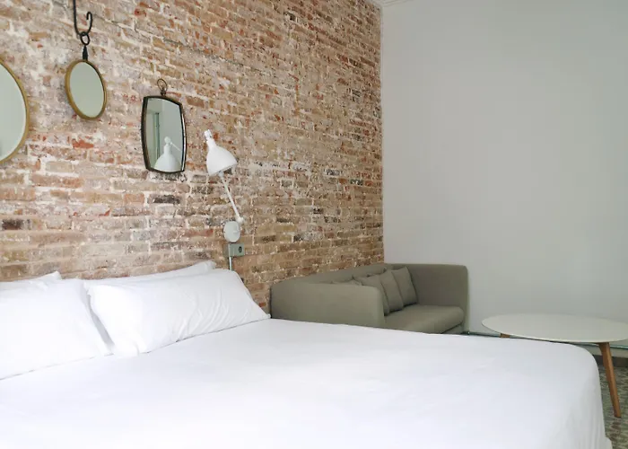 Cosmopolitan Boutique Rambla 4*