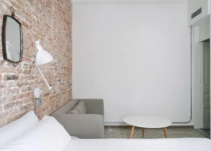 Cosmopolitan Boutique Rambla 4*