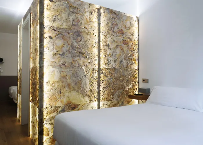 Gæstehus Cosmopolitan Boutique Rambla 4*