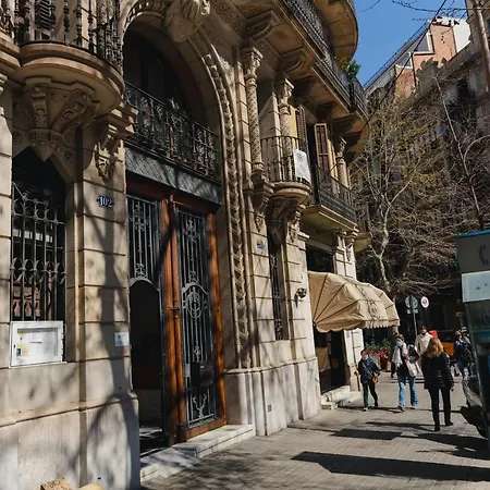 Cosmopolitan Boutique Rambla Barcelona
