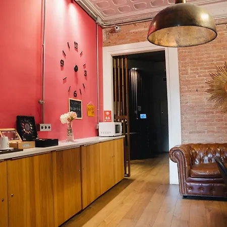 Guest house Cosmopolitan Boutique Rambla Barcelona