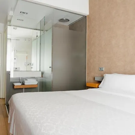 Cosmopolitan Boutique Rambla Guest house