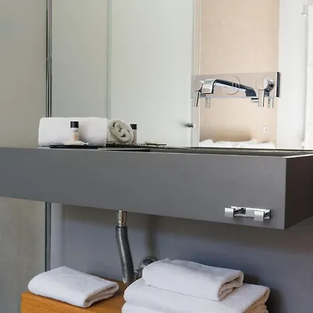 Guest house Cosmopolitan Boutique Rambla 2*