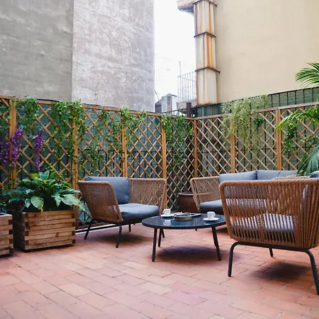 Cosmopolitan Boutique Rambla Guest house 2*