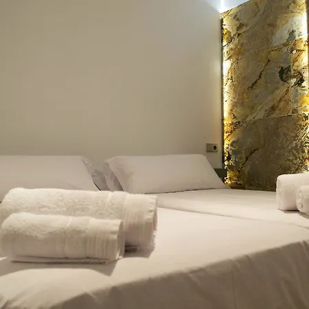 Cosmopolitan Boutique Rambla Guest house