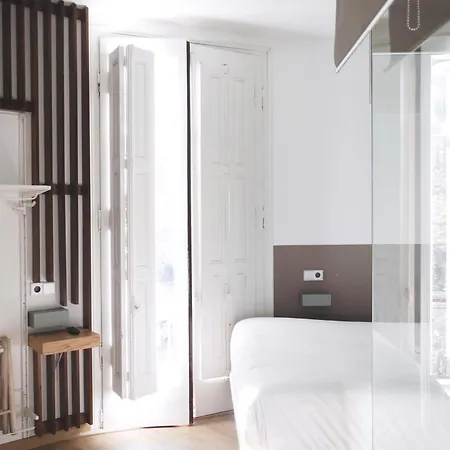 Guest house Cosmopolitan Boutique Rambla 2*