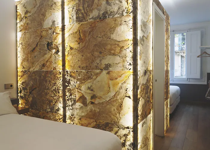 Cosmopolitan Boutique Rambla Affittacamere